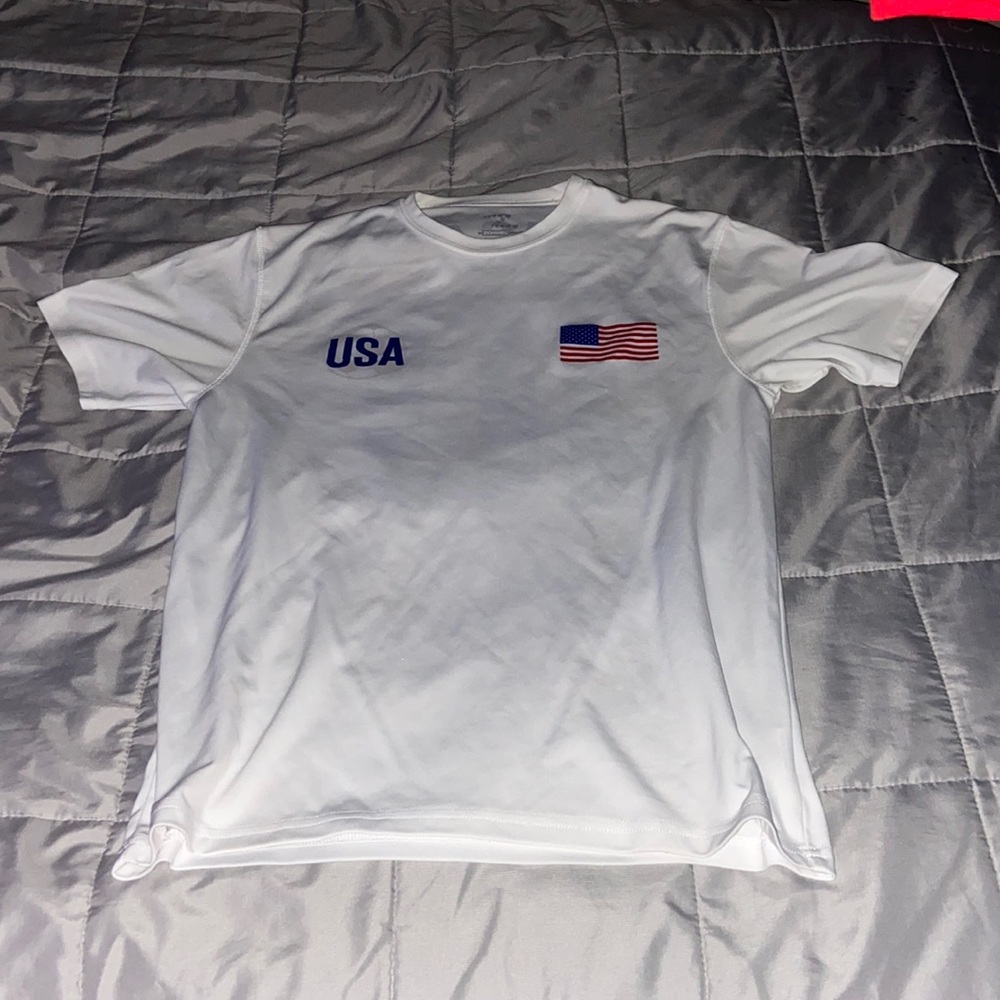 Mens US Soccer Shirt/Jersey Size Medium.